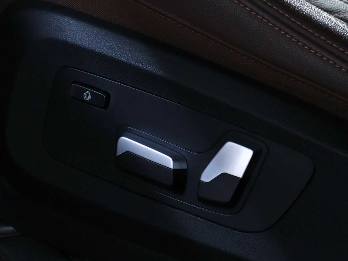Купить BMW X5 с пробегом. Фото: #23
