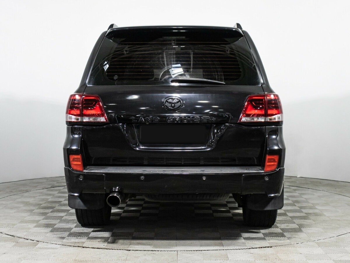 Купить Toyota Land Cruiser с пробегом. Фото: #4