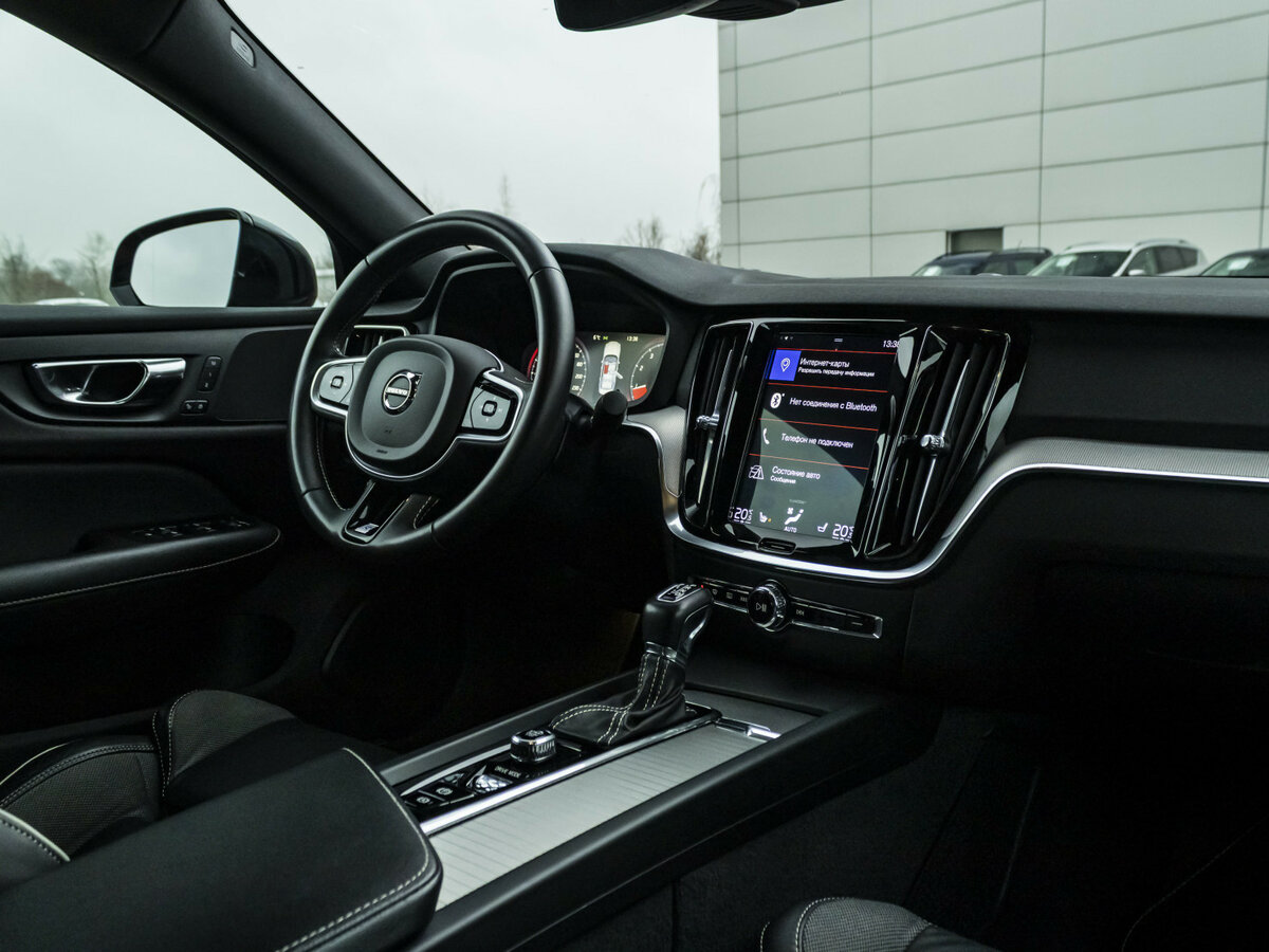 Купить Volvo S60 с пробегом. Фото: #10