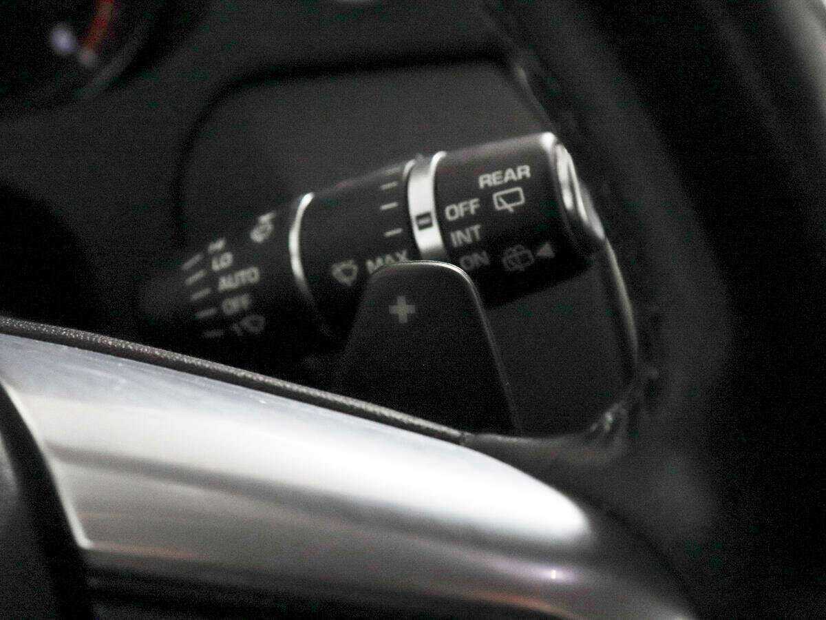 Купить Land Rover Discovery Sport с пробегом. Фото: #12