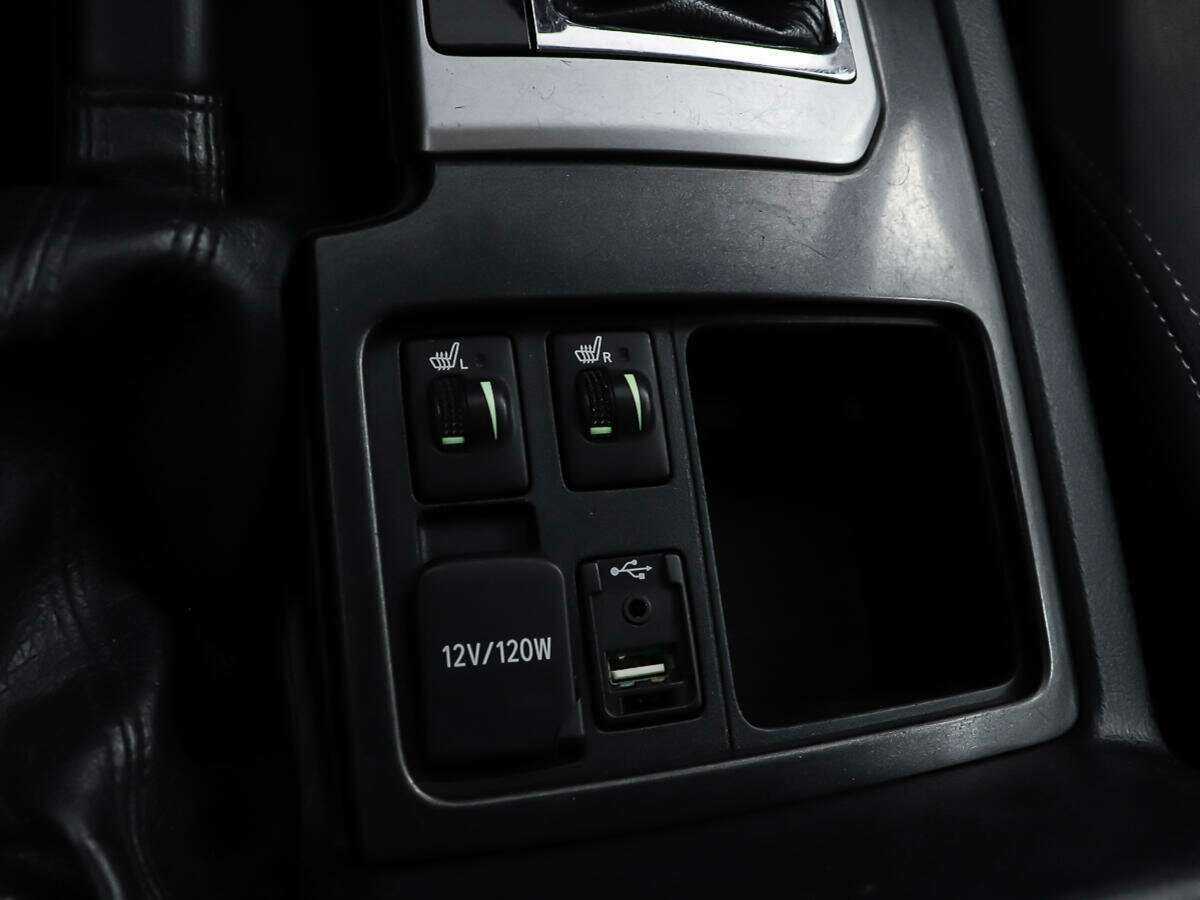 Купить Toyota Land Cruiser Prado с пробегом. Фото: #22