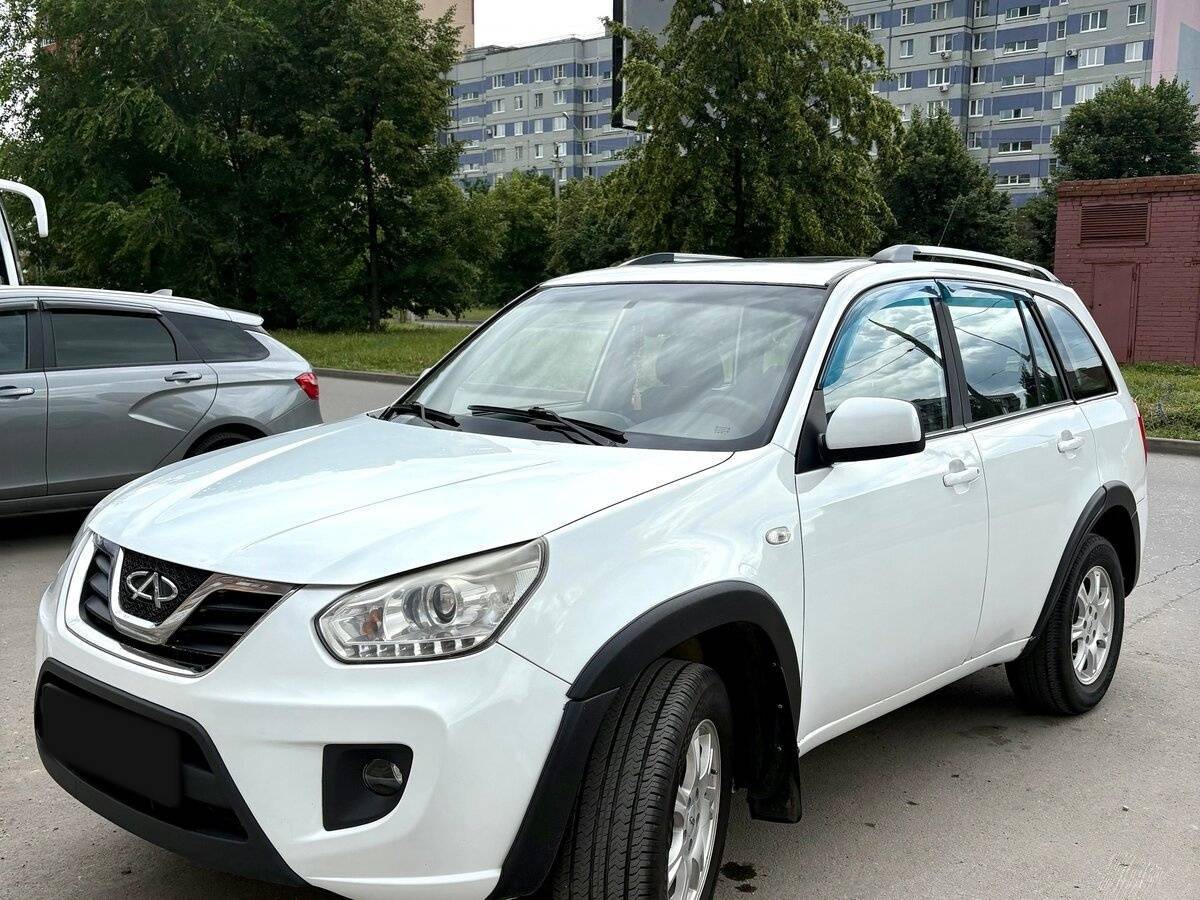 Купить Chery Tiggo (T11) с пробегом. Посмотреть фото