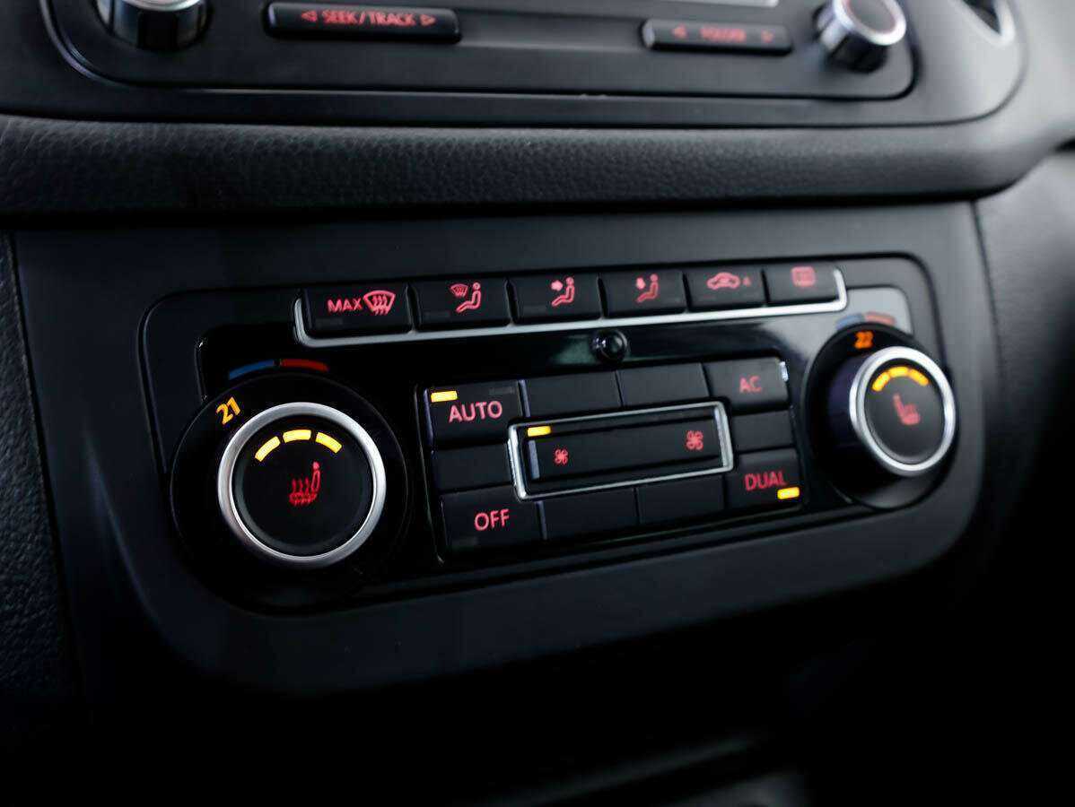 Купить Volkswagen Golf Plus с пробегом. Фото: #14