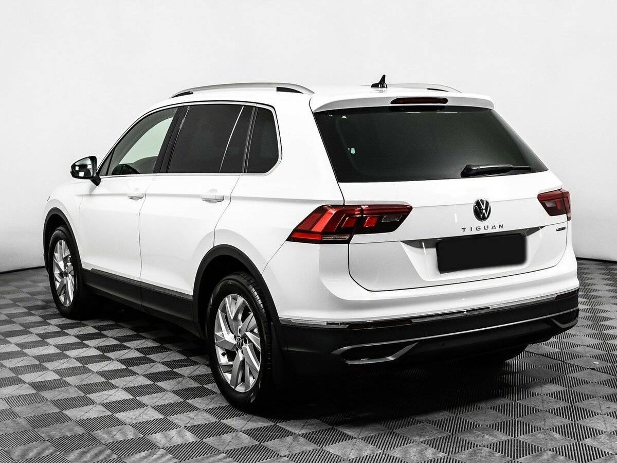 Купить Volkswagen Tiguan с пробегом. Фото: #6