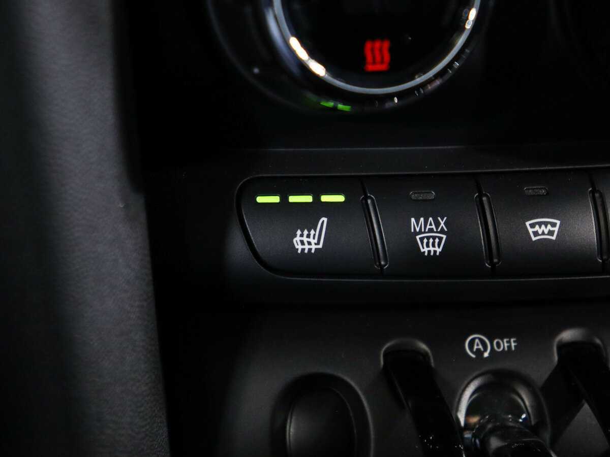 Купить Mini Hatch с пробегом. Фото: #18