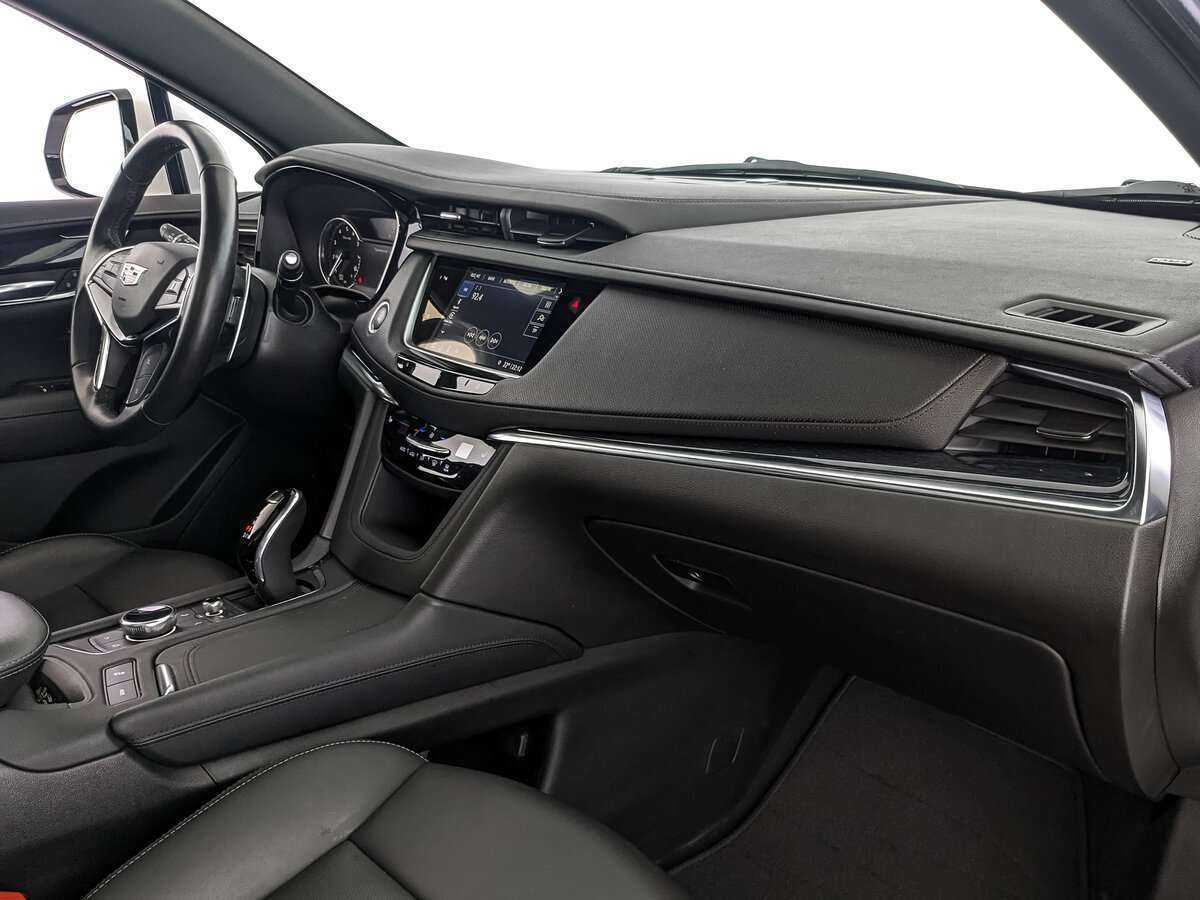 Купить Cadillac XT5 с пробегом. Фото: #12