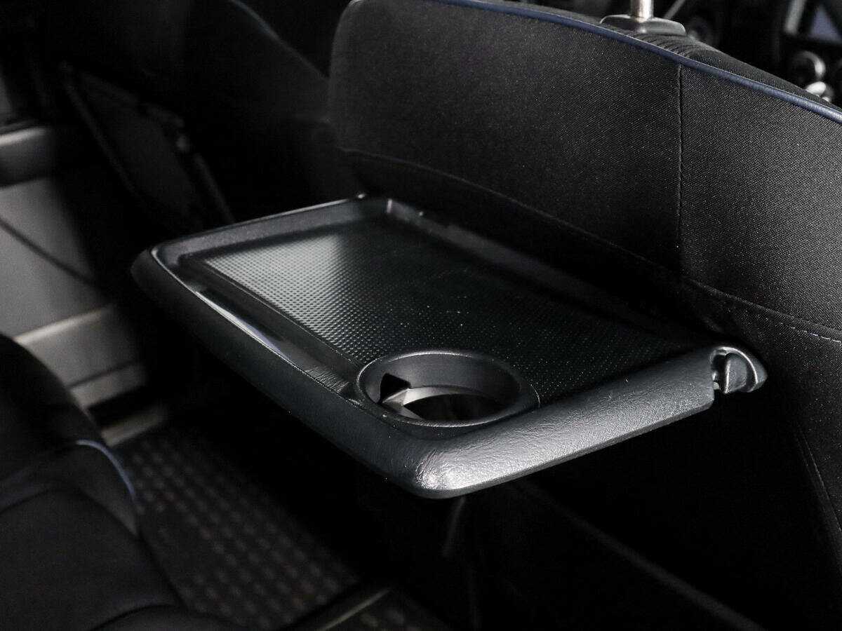 Купить Mazda 5 с пробегом. Фото: #13