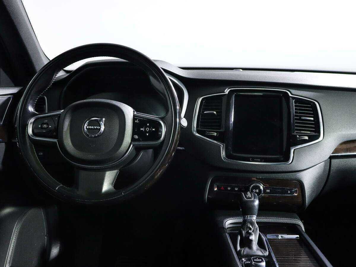 Купить Volvo XC90 с пробегом. Фото: #10
