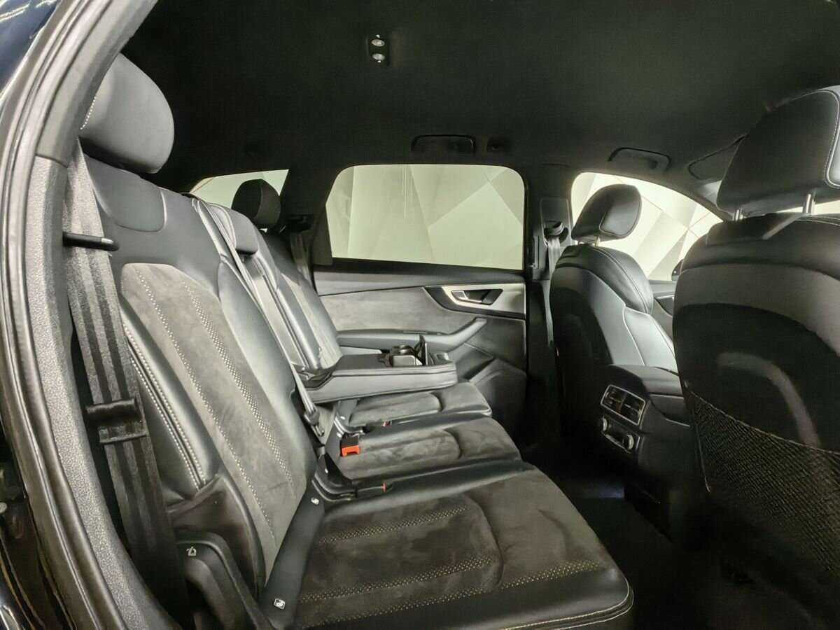 Купить Audi Q7 с пробегом. Фото: #11