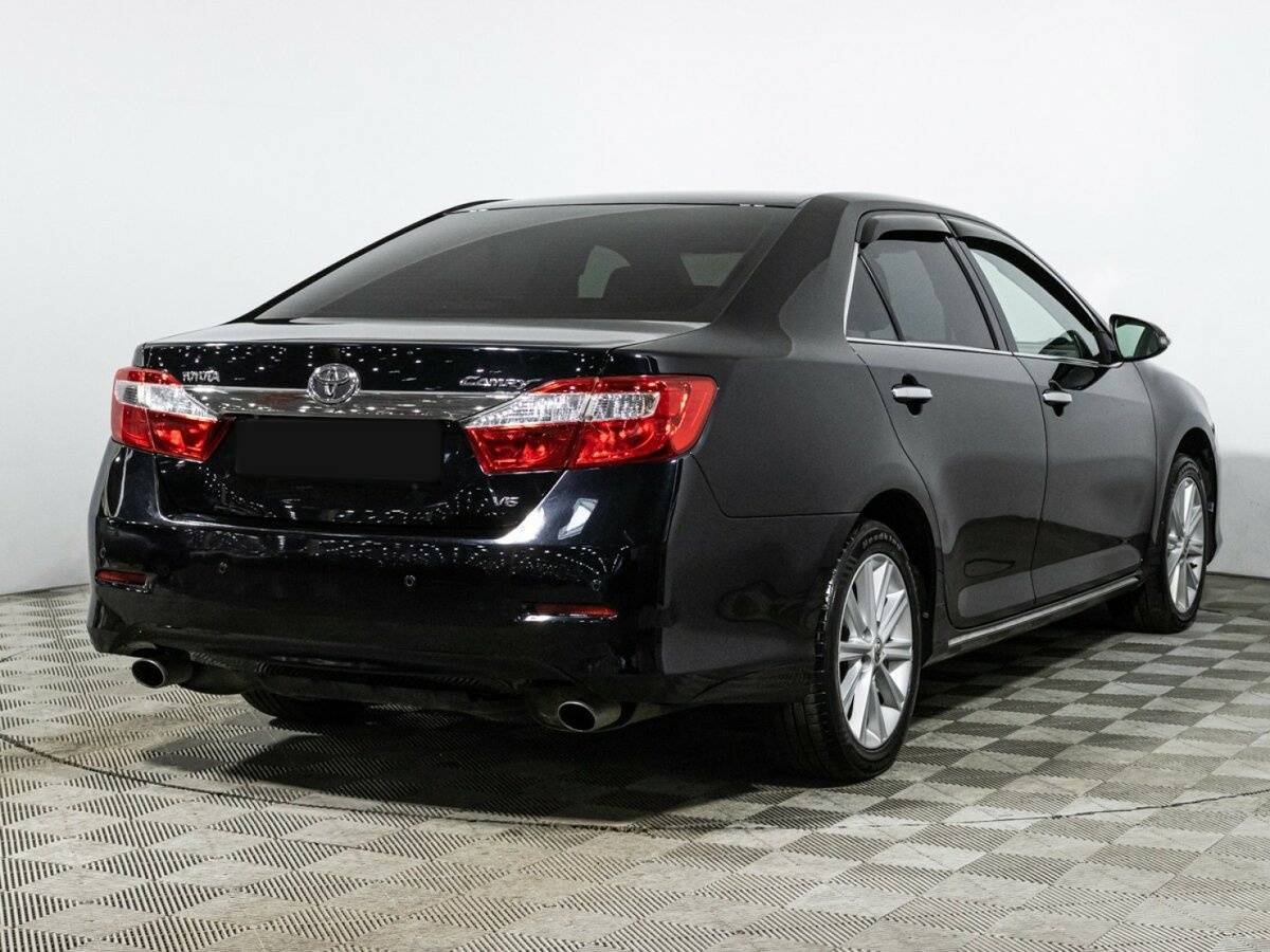 Купить Toyota Camry с пробегом. Фото: #4