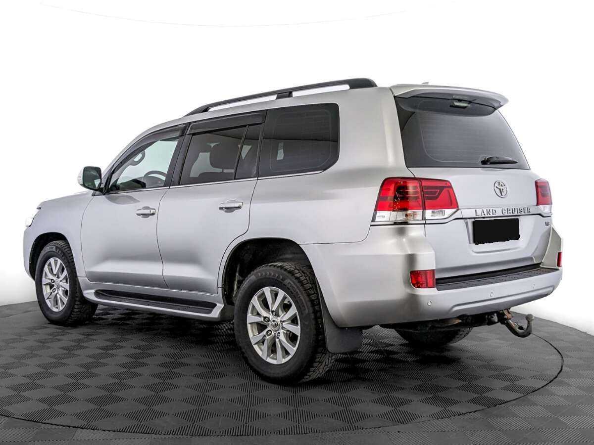Купить Toyota Land Cruiser с пробегом. Фото: #6