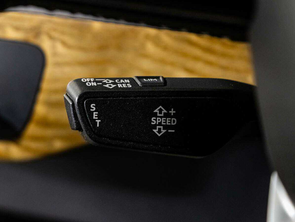 Купить Audi Q7 с пробегом. Фото: #20
