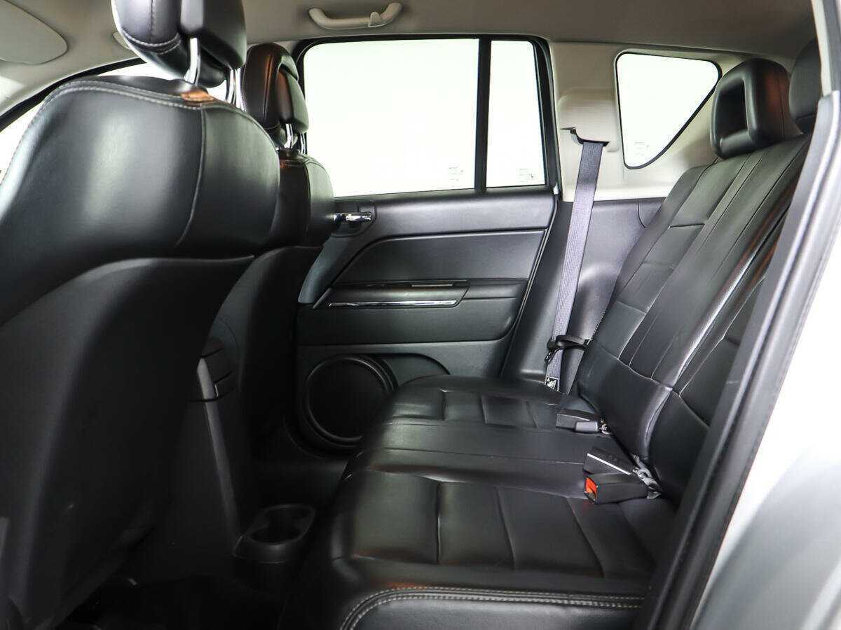 Купить Jeep Compass с пробегом. Фото: #8