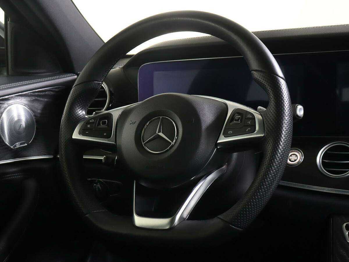 Купить Mercedes-Benz E-Класс с пробегом. Фото: #14