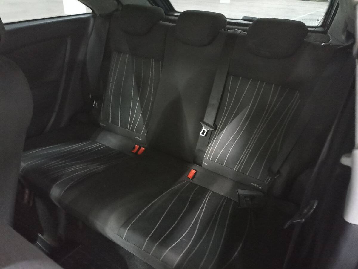 Купить Opel Corsa с пробегом. Фото: #11