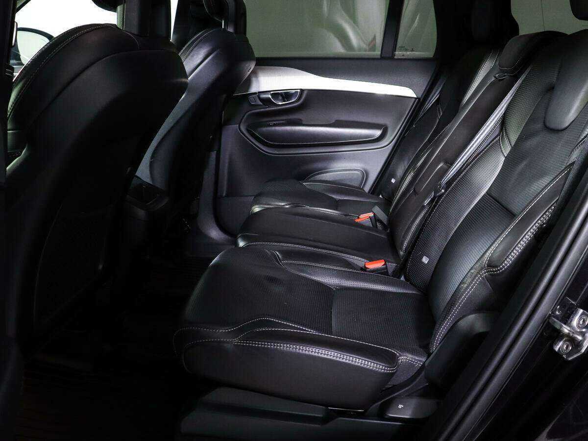 Купить Volvo XC90 с пробегом. Фото: #7