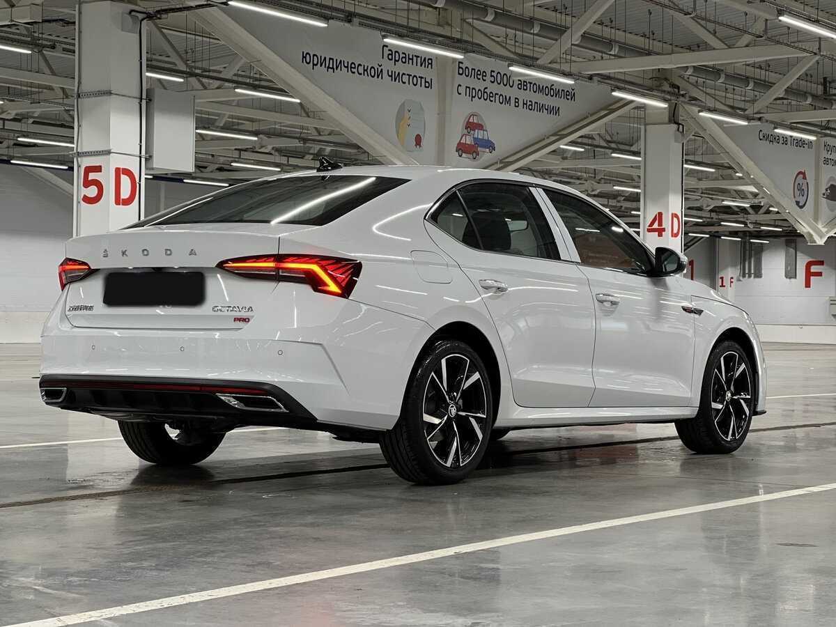 Купить Skoda Octavia с пробегом. Фото: #4
