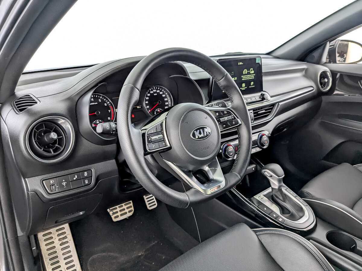 Купить Kia Cerato с пробегом. Фото: #15