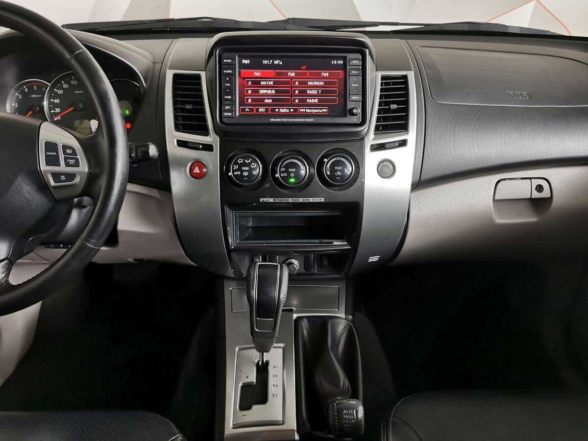 Купить Mitsubishi Pajero Sport с пробегом. Фото: #10