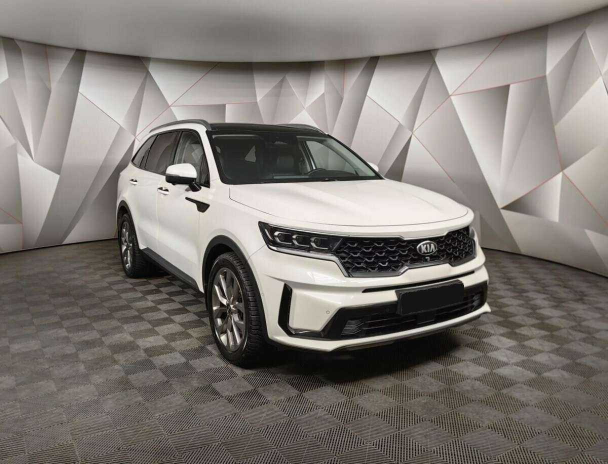 Купить Kia Sorento с пробегом. Фото: #2