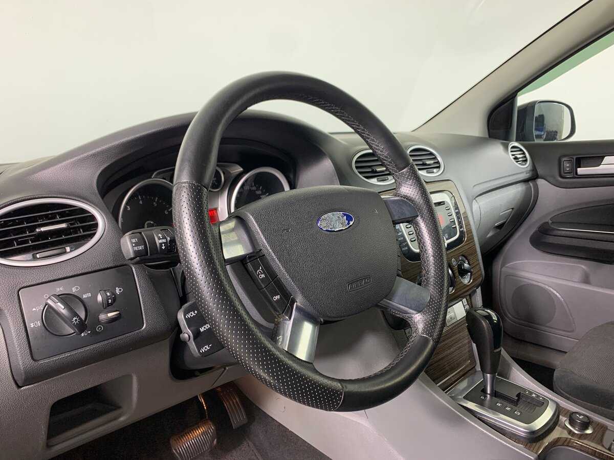 Купить Ford Focus с пробегом. Фото: #11
