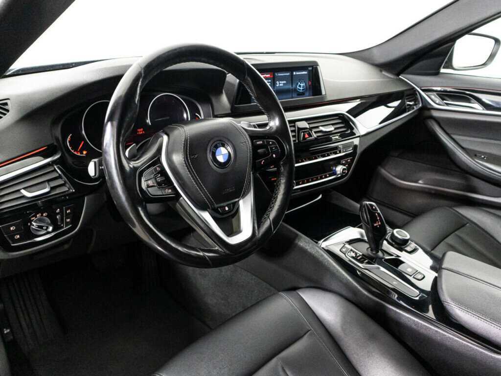 Купить BMW 5 серии с пробегом. Фото: #10