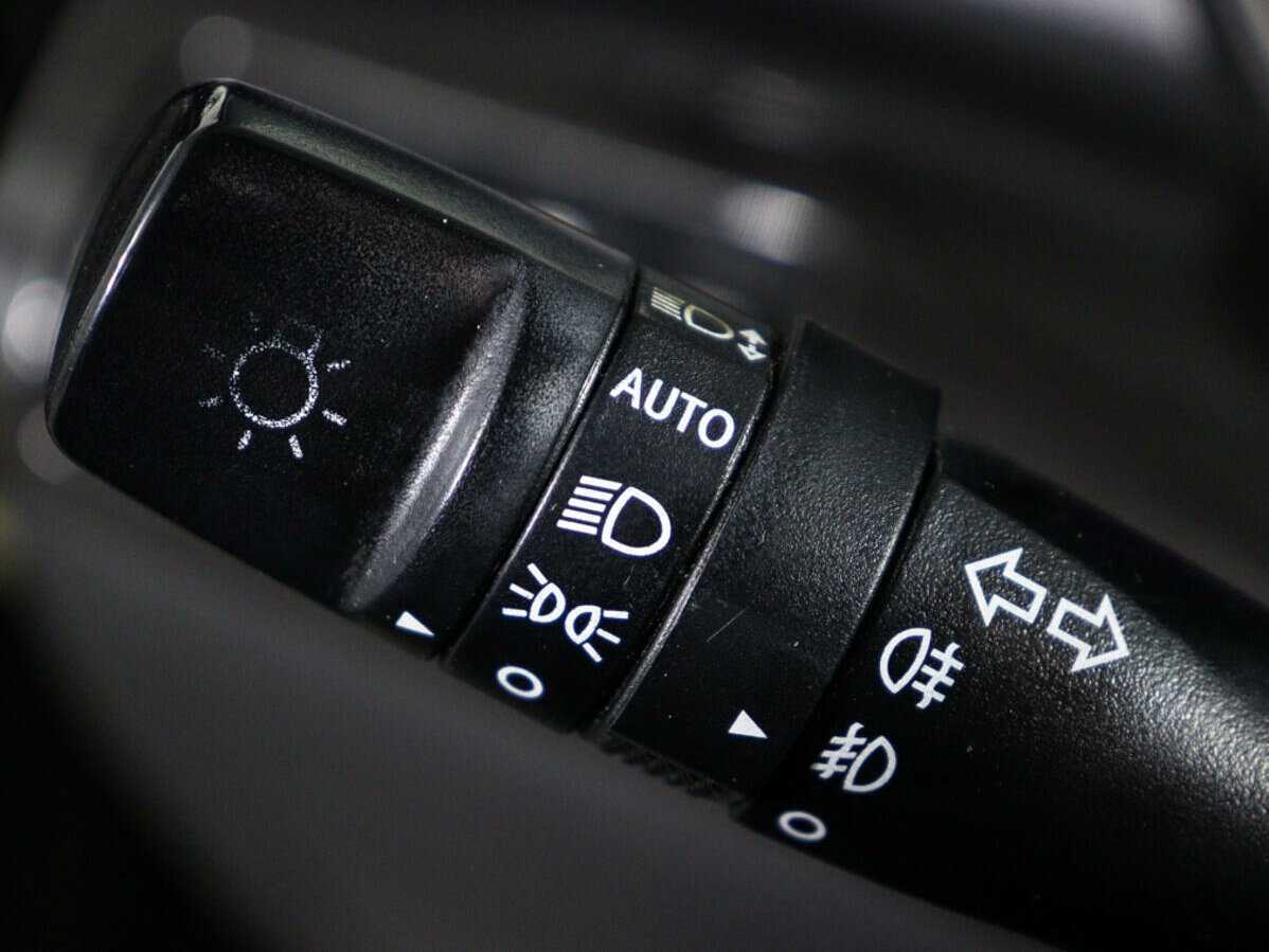 Купить Kia Sorento с пробегом. Фото: #18
