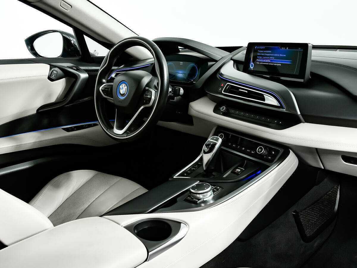 Купить BMW i8 с пробегом. Фото: #8
