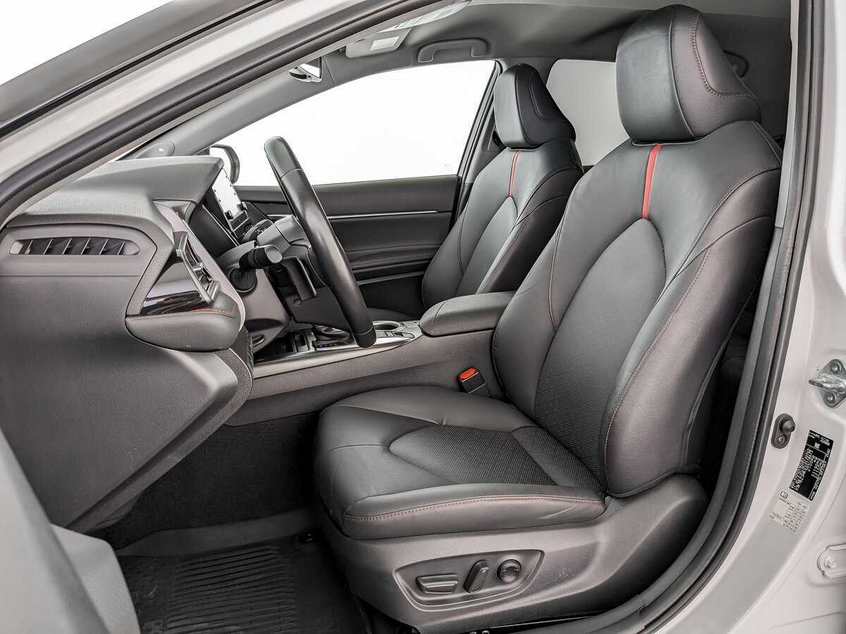 Купить Toyota Camry с пробегом. Фото: #15