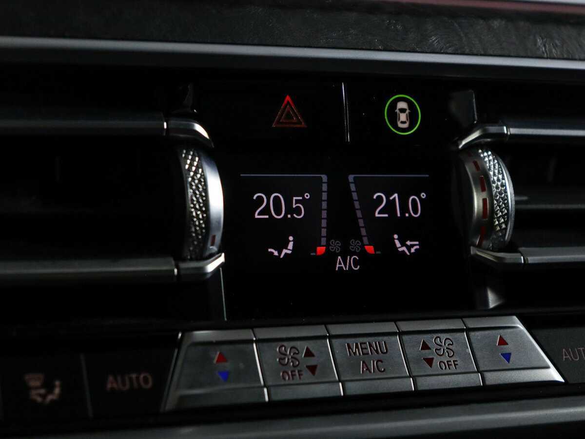 Купить BMW X7 с пробегом. Фото: #36
