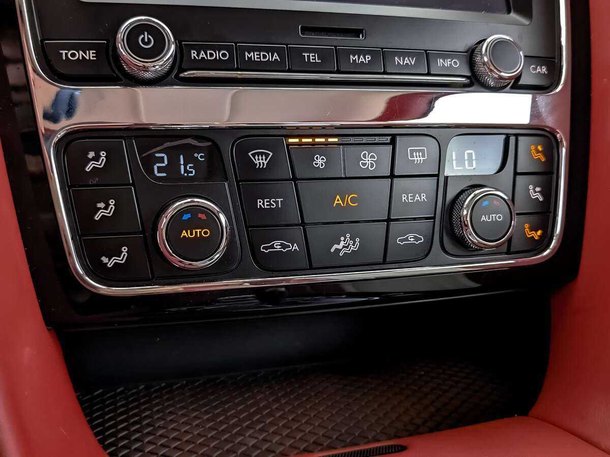 Купить Bentley Continental GT с пробегом. Фото: #20