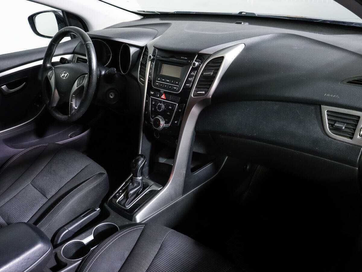 Купить Hyundai i30 с пробегом. Фото: #7