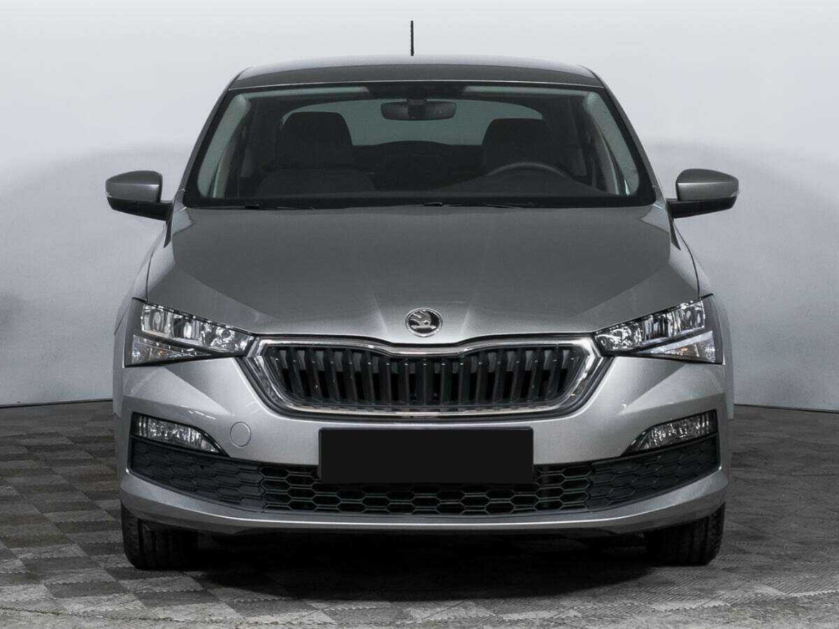 Купить Skoda Rapid с пробегом. Фото: #1