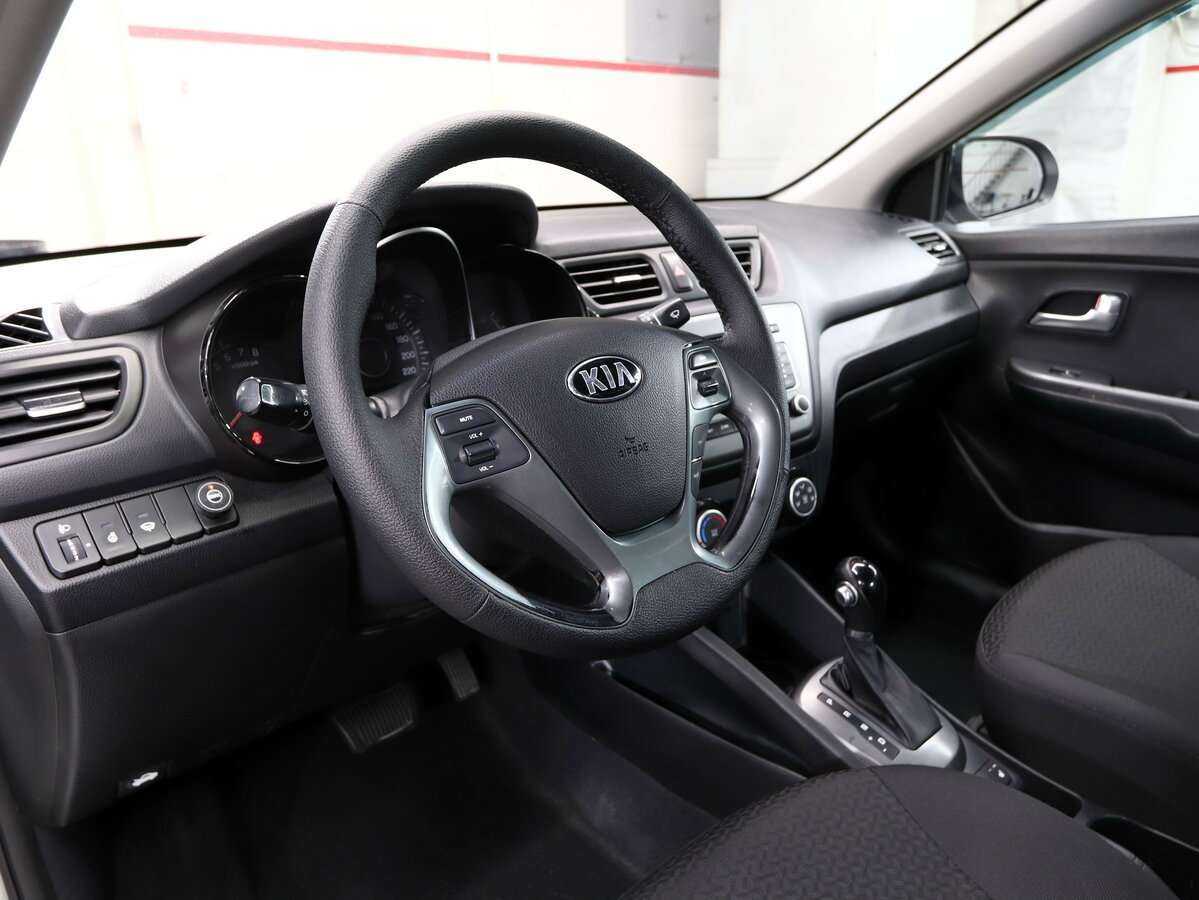 Купить Kia Rio с пробегом. Фото: #6