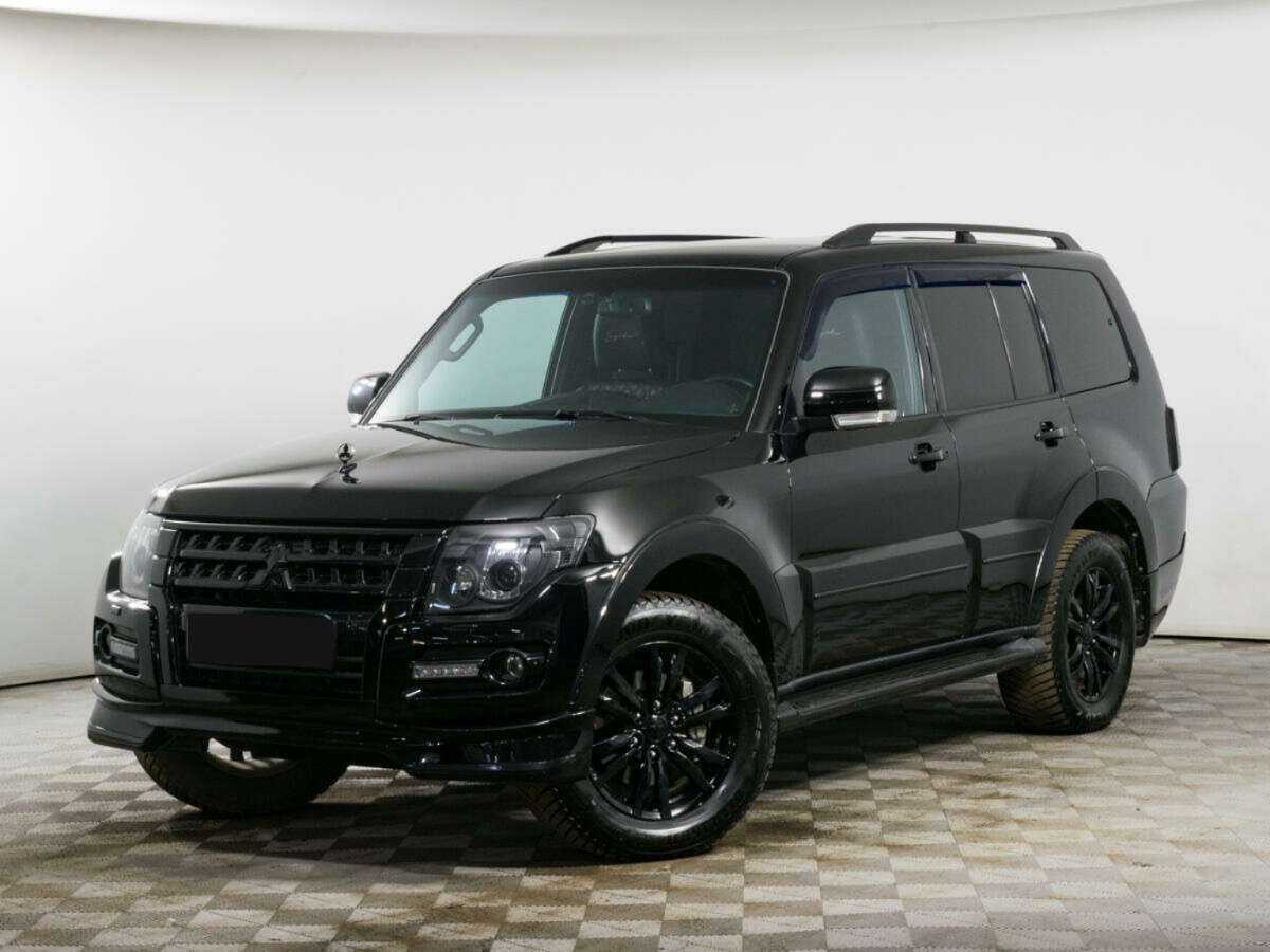 Купить Mitsubishi Pajero с пробегом. Посмотреть фото