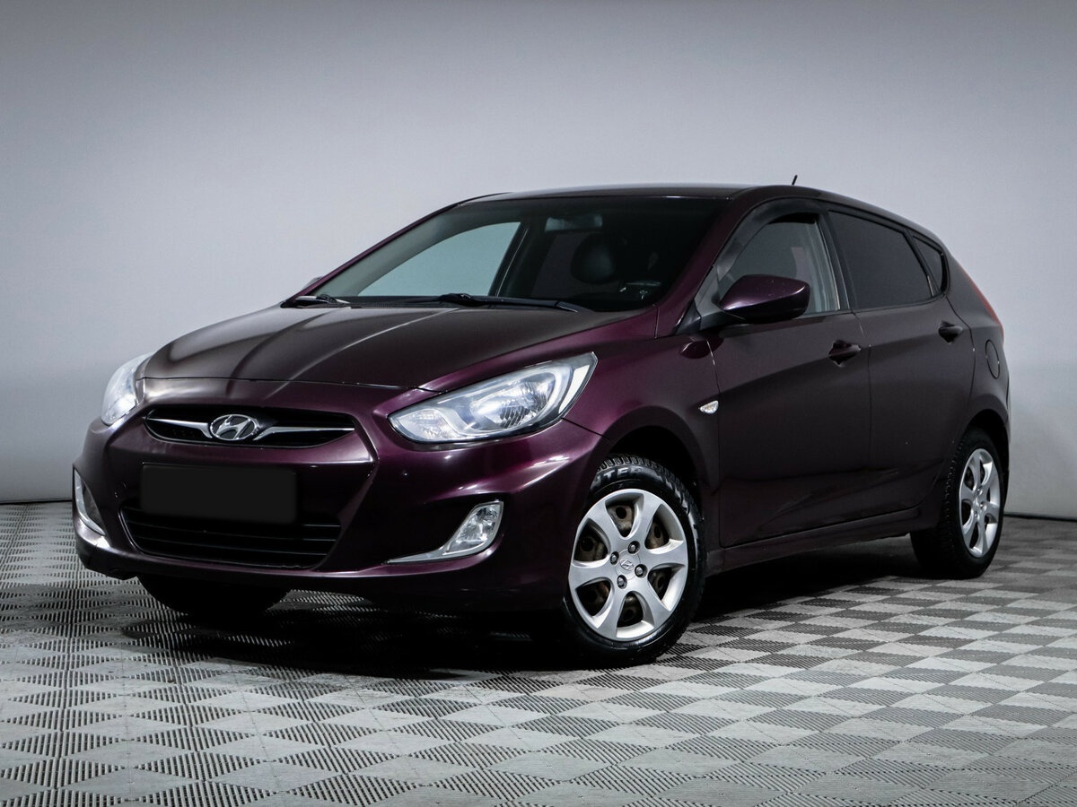 Купить Hyundai Solaris с пробегом. Фото: #0