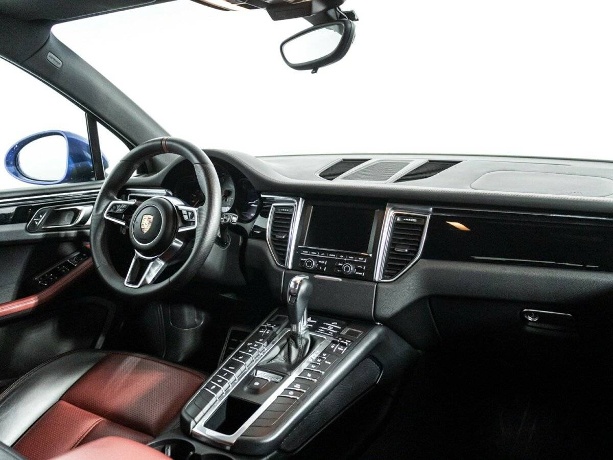 Купить Porsche Macan с пробегом. Фото: #8