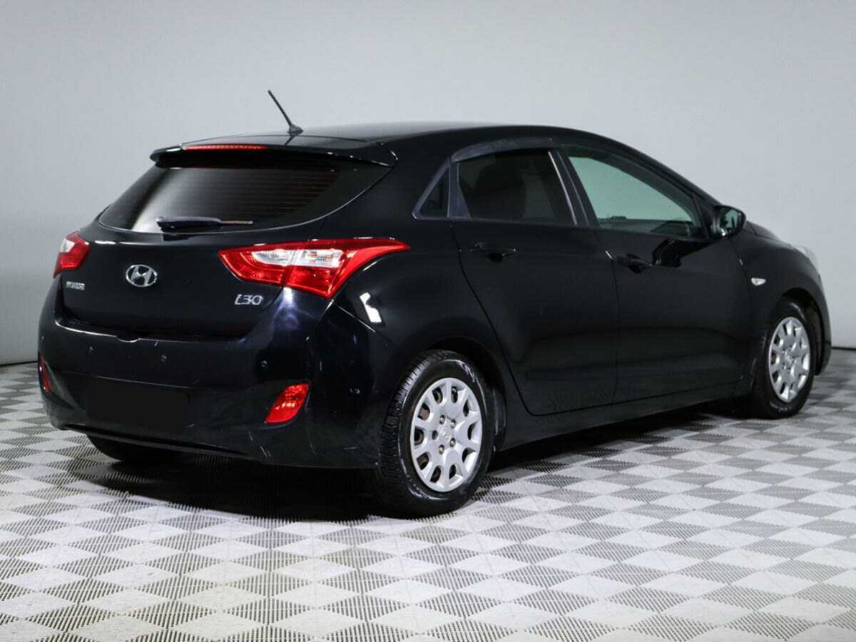 Купить Hyundai i30 с пробегом. Фото: #4