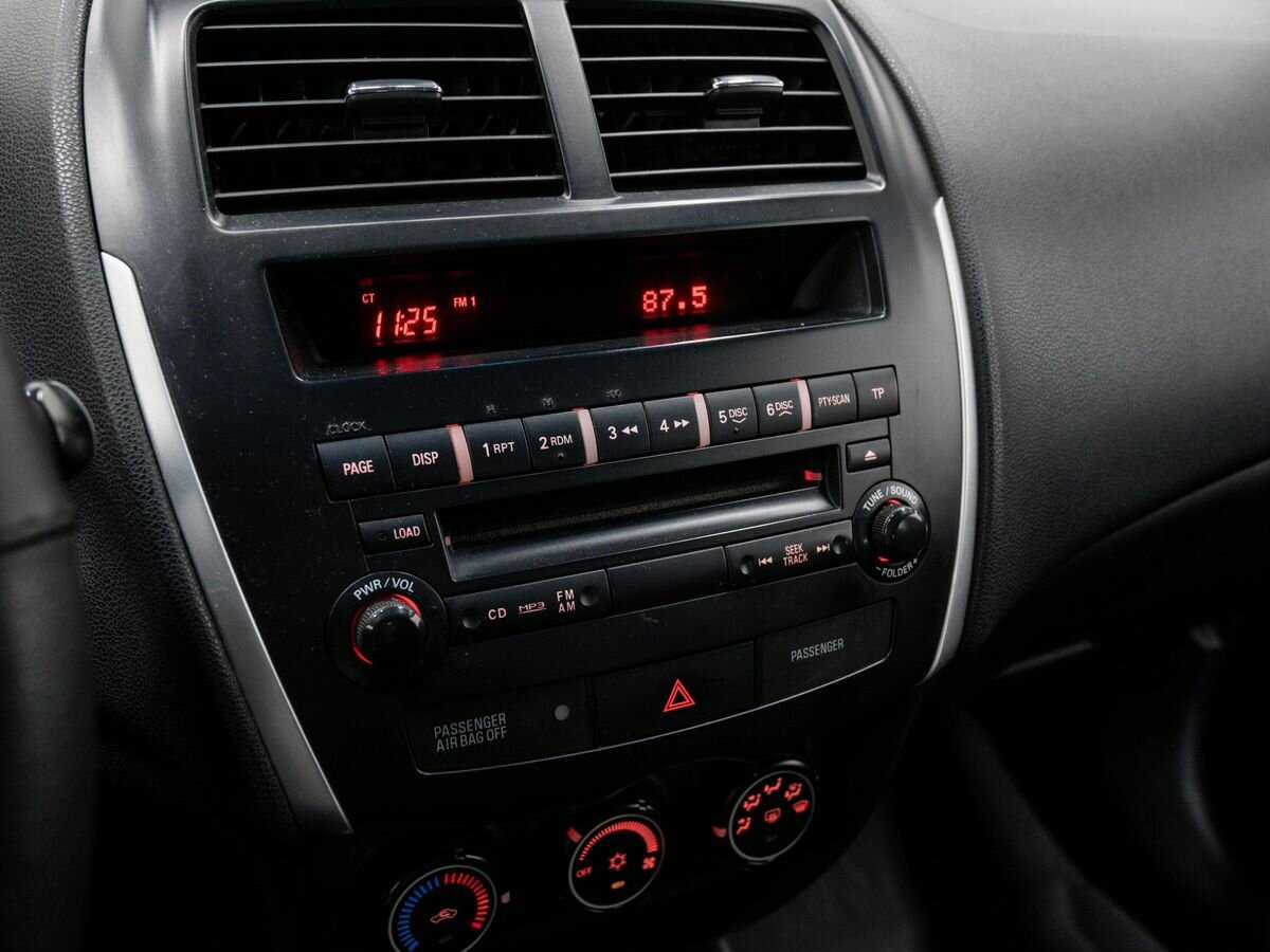 Купить Mitsubishi ASX с пробегом. Фото: #16
