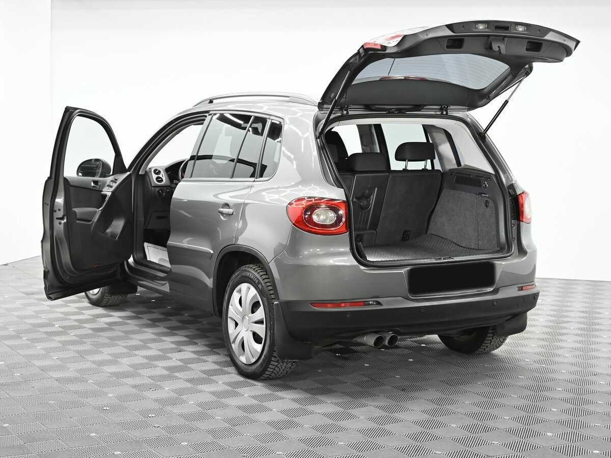Купить Volkswagen Tiguan с пробегом. Фото: #4