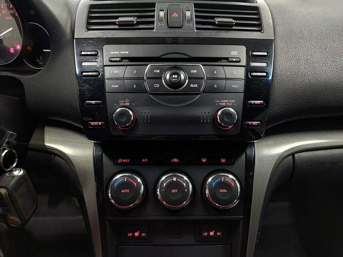 Купить Mazda 6 с пробегом. Фото: #14