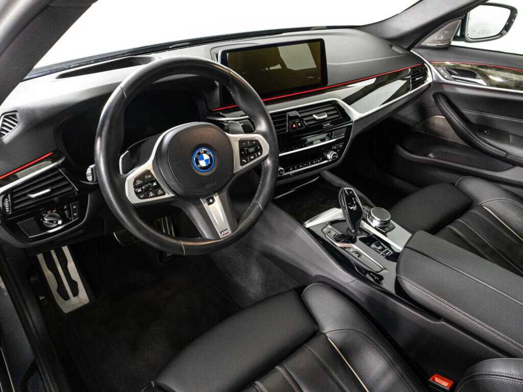 Купить BMW 5 серии с пробегом. Фото: #10