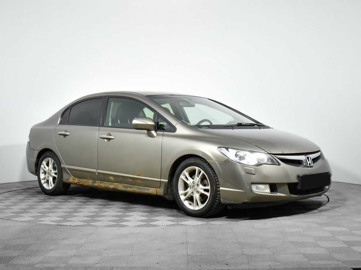 Купить Honda Civic с пробегом. Фото: #2