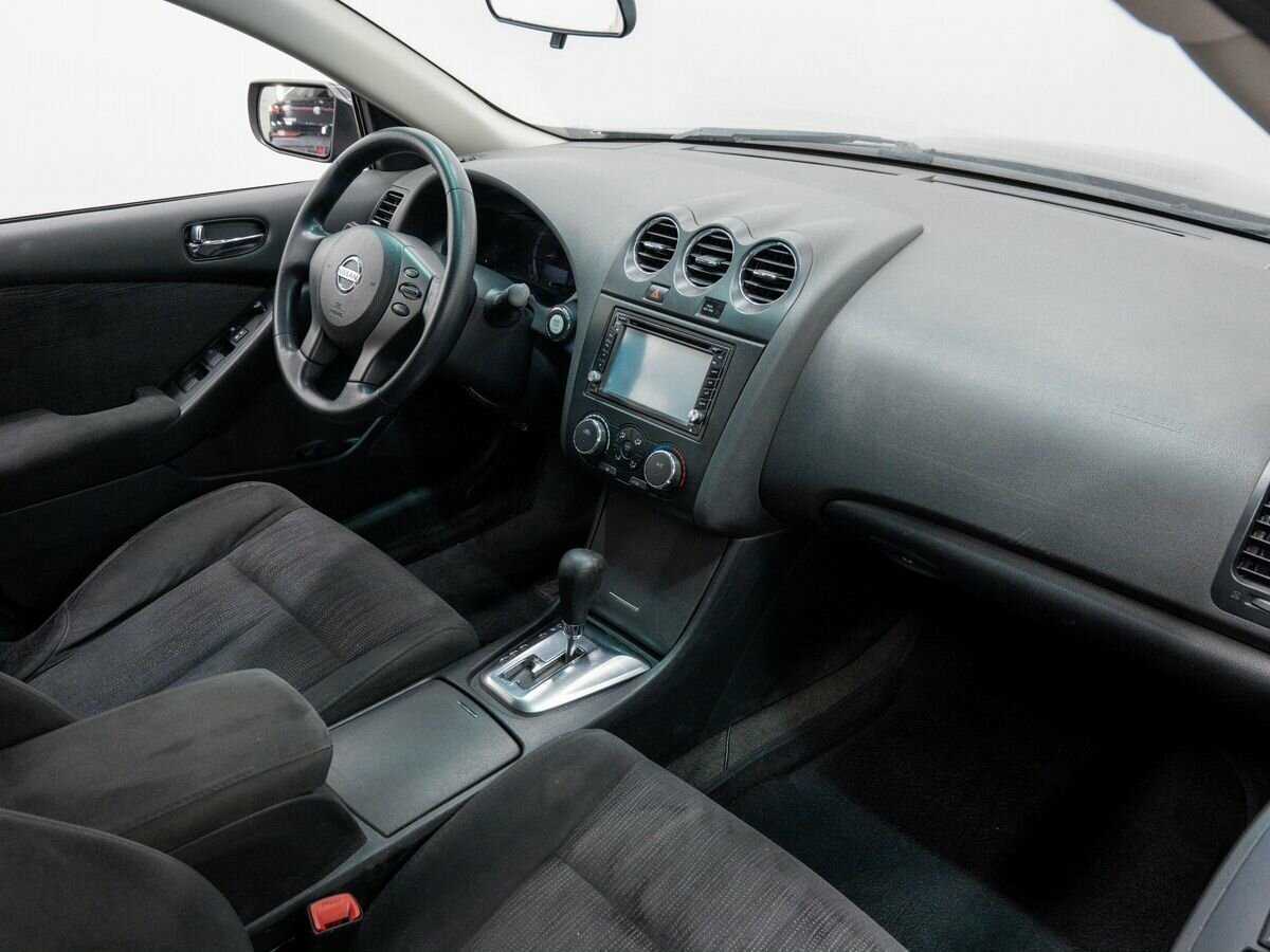 Купить Nissan Altima с пробегом. Фото: #6