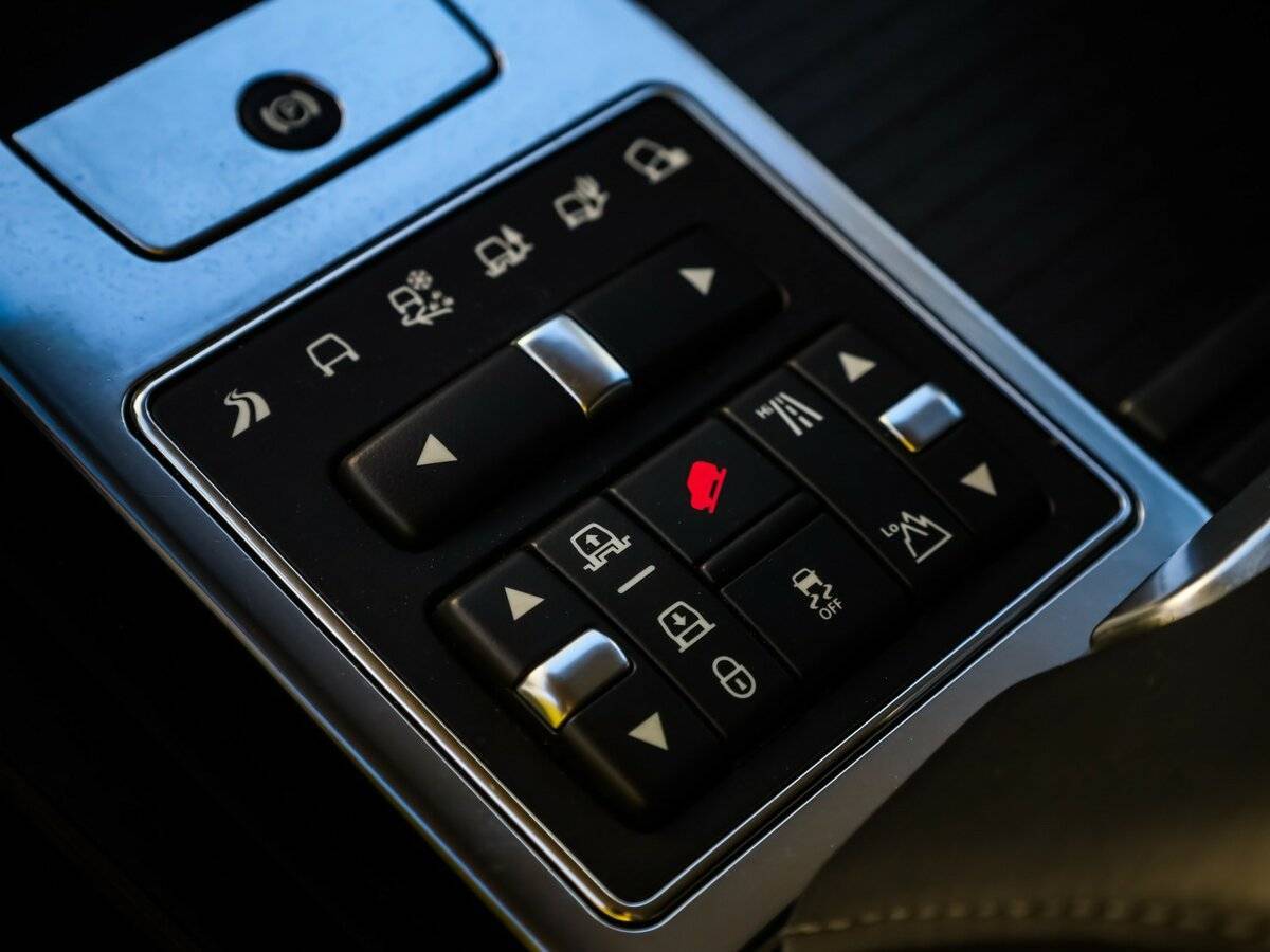 Купить Land Rover Range Rover Sport с пробегом. Фото: #20