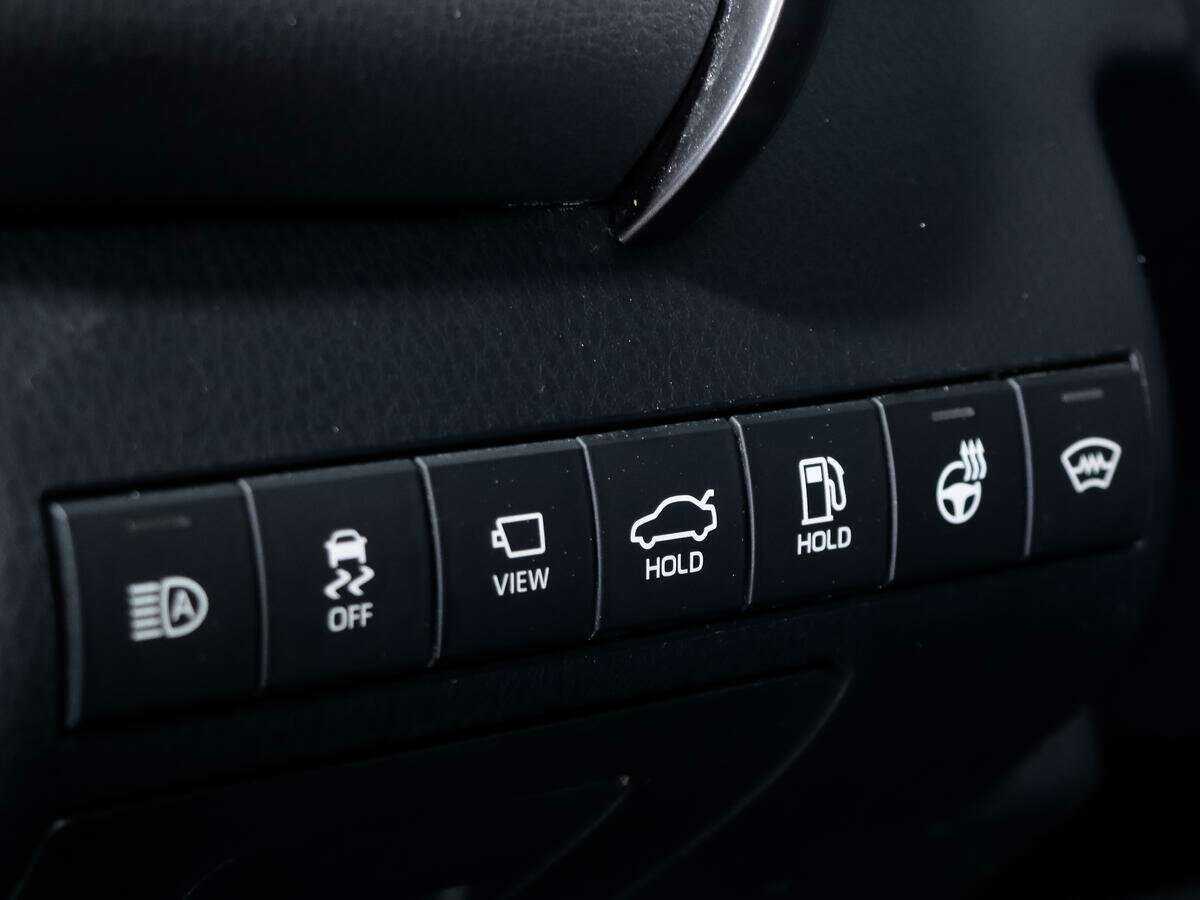 Купить Toyota Camry с пробегом. Фото: #13