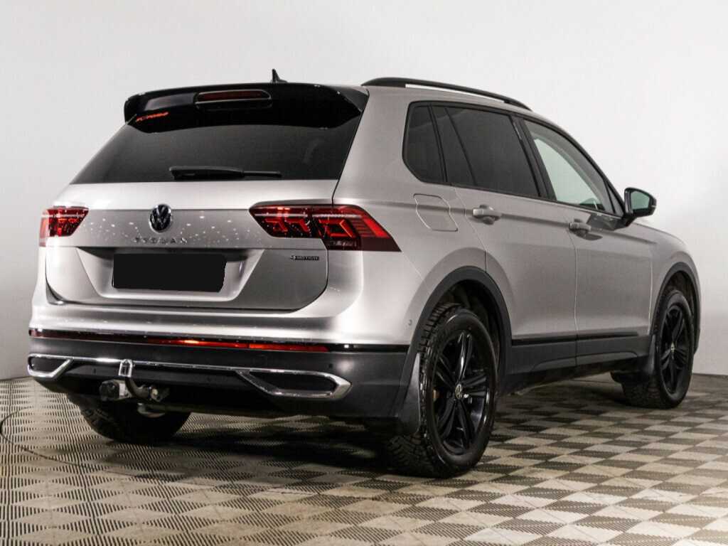 Купить Volkswagen Tiguan с пробегом. Фото: #4