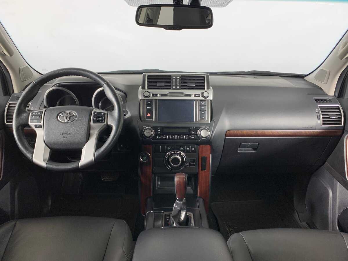 Купить Toyota Land Cruiser Prado с пробегом. Фото: #12