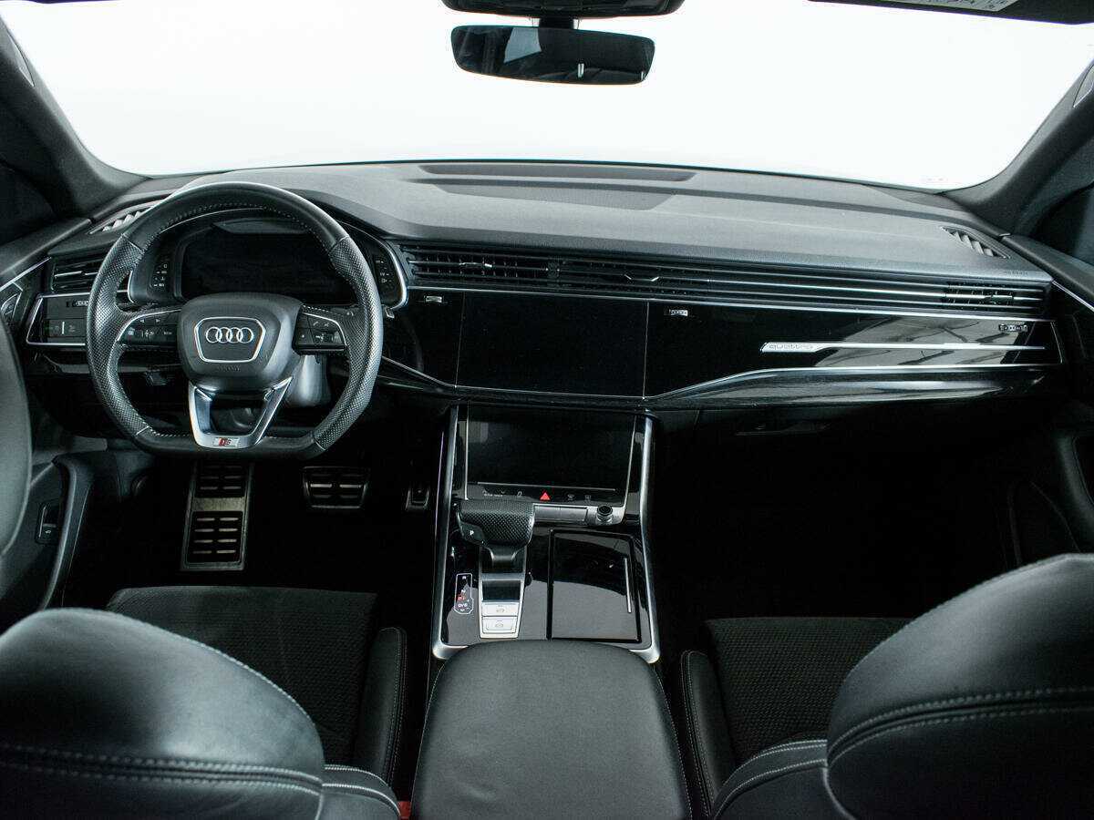 Купить Audi Q8 с пробегом. Фото: #9