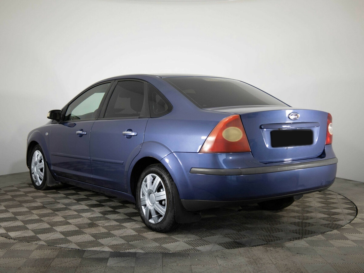 Купить Ford Focus с пробегом. Фото: #2